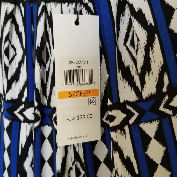 Calvin Klein Sleeveless Top - Picture 9 of 9